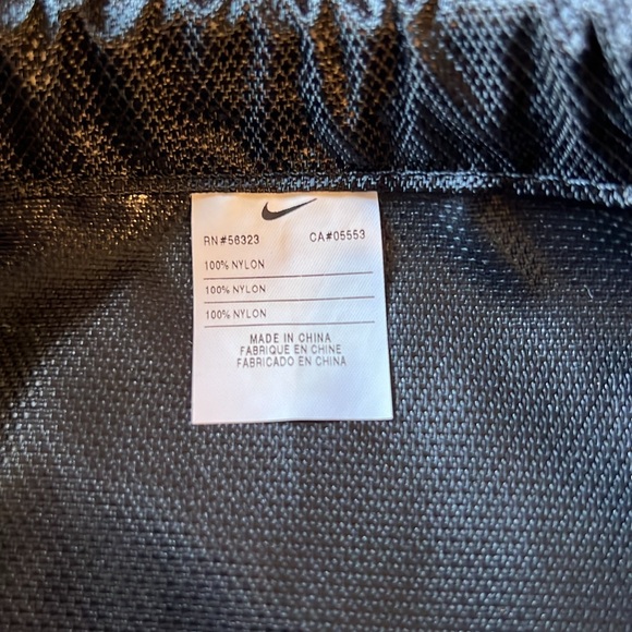 Nike LiveStrong string backpack - Picture 3 of 4